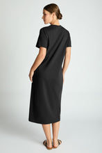 Load image into Gallery viewer, Grace T-Shirt Midi Dess
